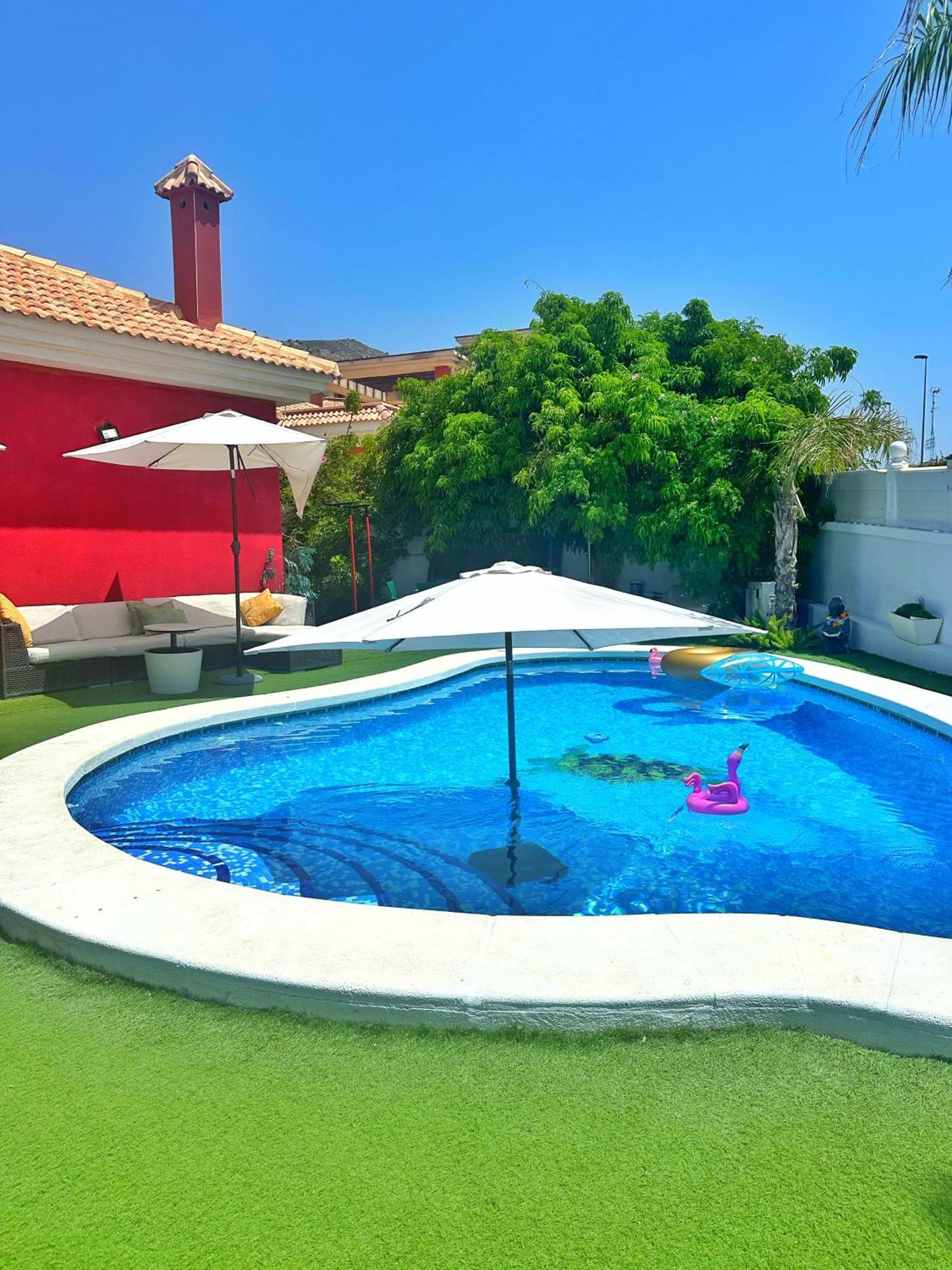 Stag Hendo25Pax Only 10Min To The Party Area Despedidas 25Pax 10 Min De La Zona De Fiesta Consultar Precio Benidorm Dış mekan fotoğraf
